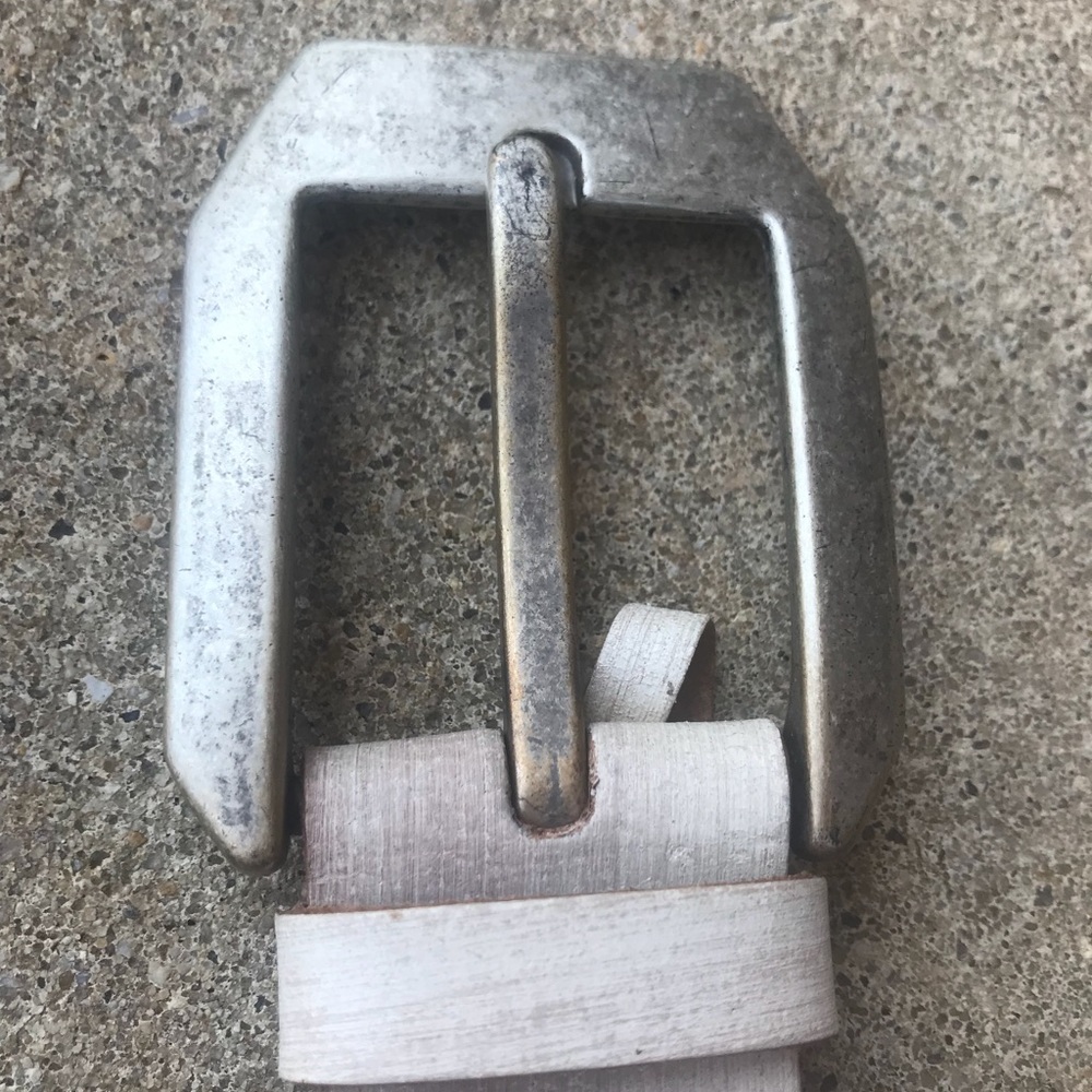 Off white leather belt - Picture 2 of 5